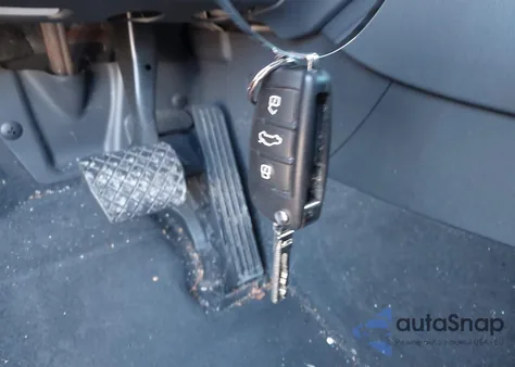 2016 Audi Q3 2.0T Premium Plus z USA, uszkodzony, nr VIN WA1EFCFS9GR023050